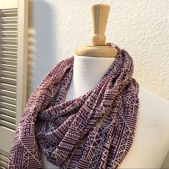 Tribal Batik Print Poly Jersey Infinity Scarf, NWT - Picture 3 of 6